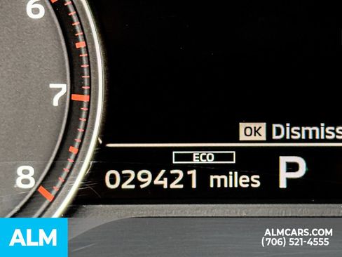 Used 2025 Mitsubishi Outlander SE FWD image 32