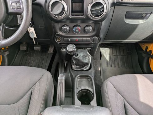 Used 2013 Jeep Wrangler Sport image 15