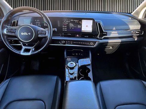 Used 2023 Kia Sportage EX image 15