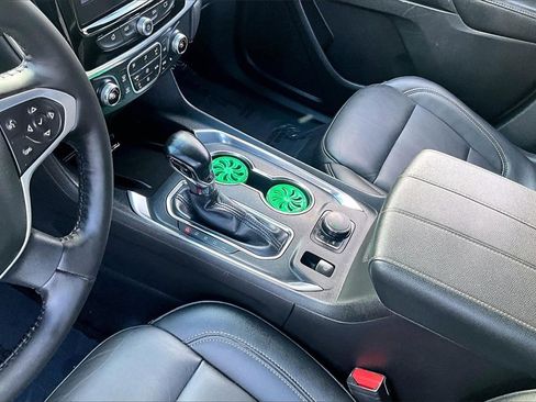 Certified 2022 Chevrolet Traverse LT image 16