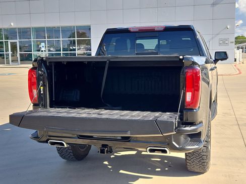Certified 2021 GMC Sierra 1500 AT4 w/ AT4 Value Package AWD/4WD image 22