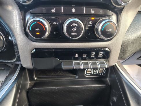 Certified 2022 RAM 1500 Big Horn image 32
