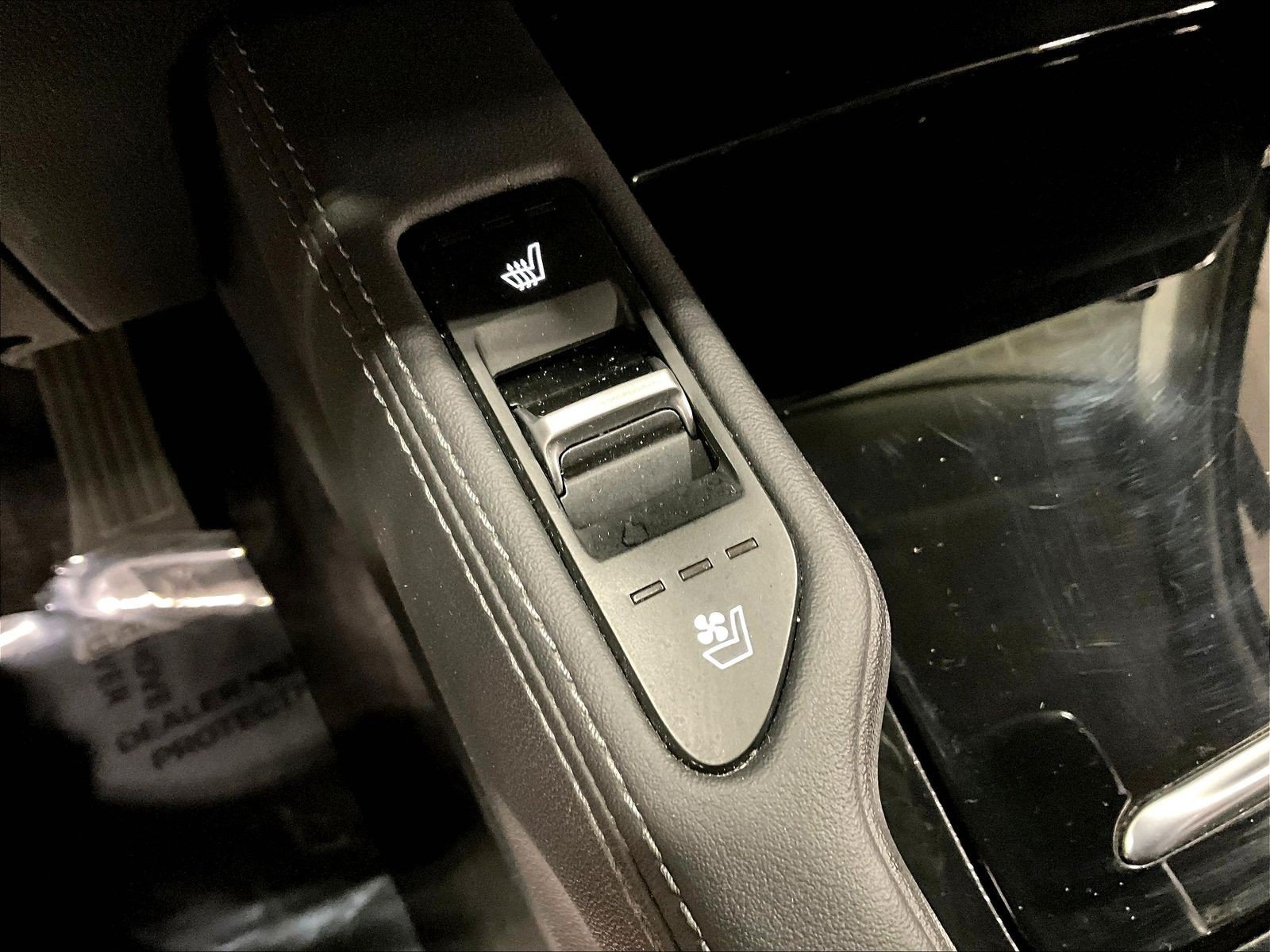 Used 2020 Kia Telluride EX FWD image 37