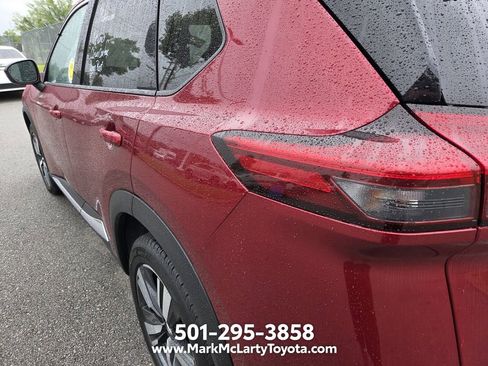 Used 2021 Nissan Rogue Platinum FWD image 8