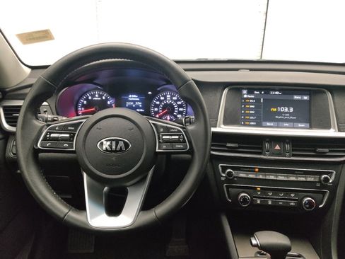 Used 2020 Kia Optima S image 22