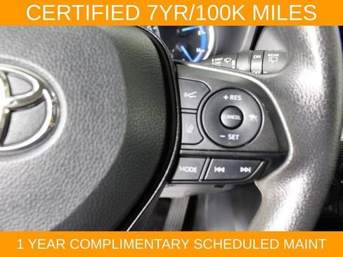 Used 2025 Toyota RAV4 XLE AWD/4WD image 21