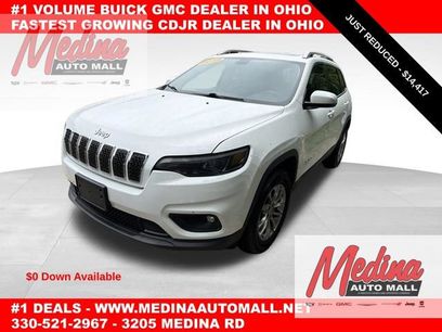 Used 2019 Jeep Cherokee Latitude Plus w/ Comfort/Convenience Group