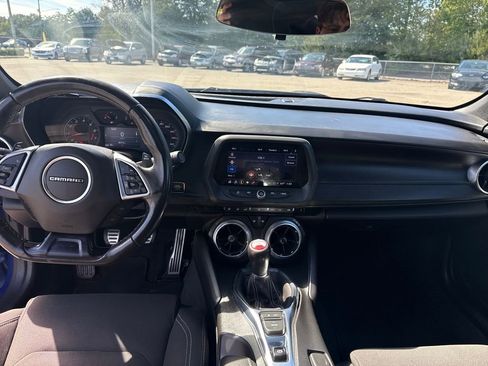 Used 2022 Chevrolet Camaro LT w/ RS Package image 13