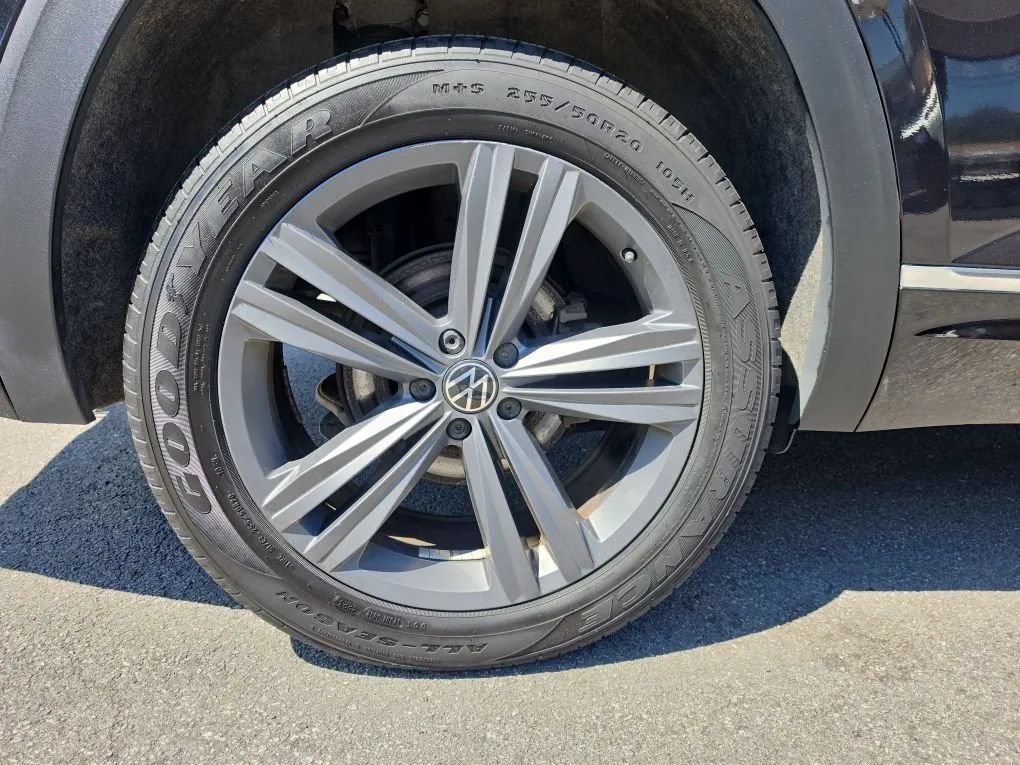 Used 2021 Volkswagen Atlas SE w/ Towing Package AWD/4WD image 12
