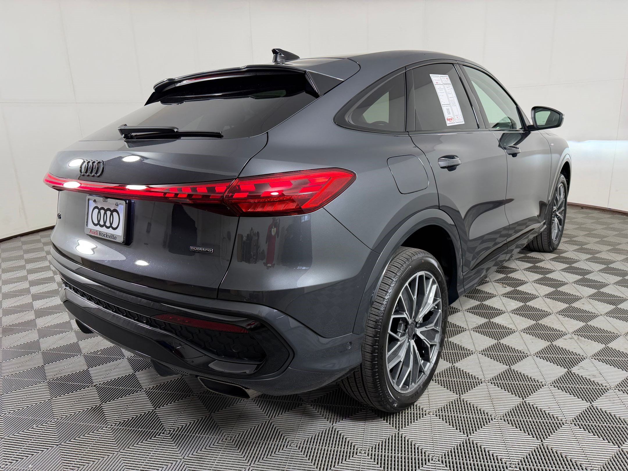 New 2026 Audi Q5 Premium Plus AWD/4WD image 9