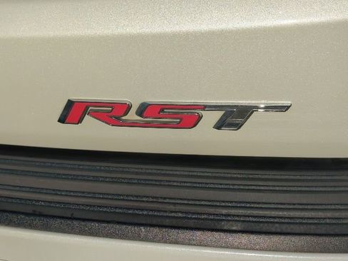 Used 2021 Chevrolet Tahoe RST w/ Luxury Package image 36