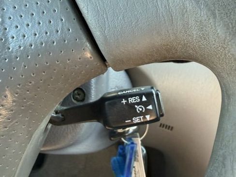 Used 2005 Toyota Corolla CE image 20