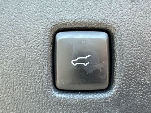 Used 2024 Ford Escape ST-Line FWD image 19