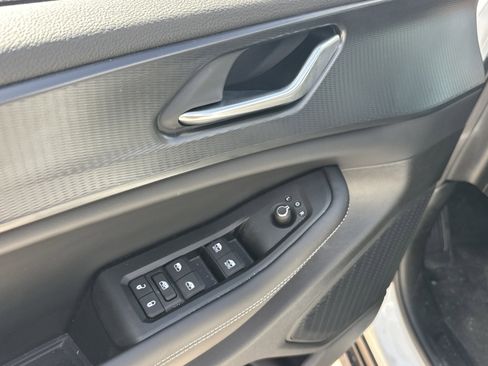 New 2026 Jeep Grand Cherokee L Laredo RWD image 18