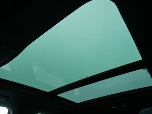 New 2025 Audi Q3 2.0T Premium image 13