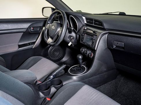 Used 2014 Scion tC image 13