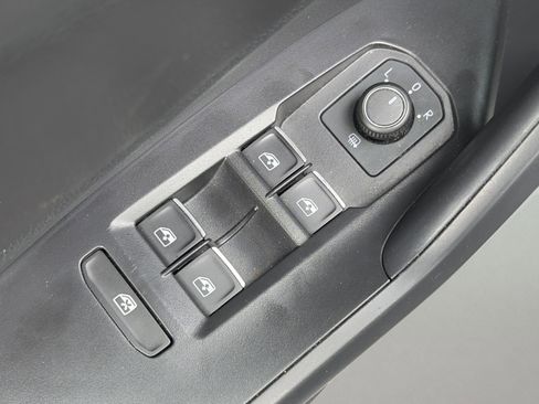 Used 2024 Volkswagen Jetta S FWD image 20