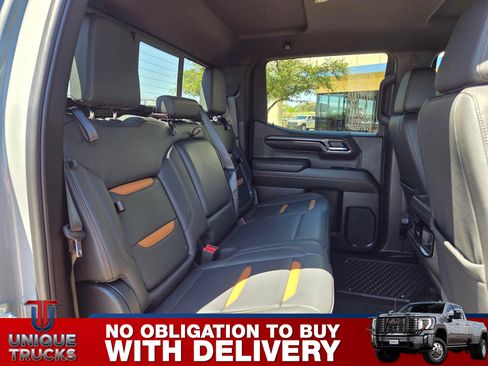 Used 2024 GMC Sierra 1500 AT4 w/ Technology Package AWD/4WD image 25