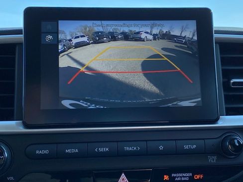 New 2026 Hyundai Venue SE image 15