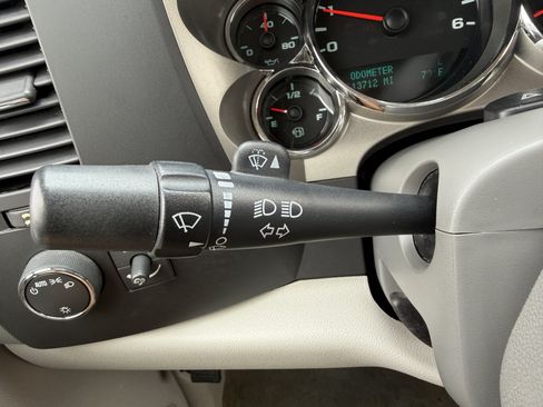 Used 2013 Chevrolet Silverado 1500 LT AWD/4WD image 27