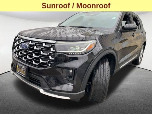 Certified 2025 Ford Explorer Platinum image 6