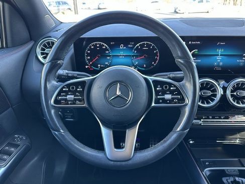 Certified 2022 Mercedes-Benz GLA 250 4MATIC image 13