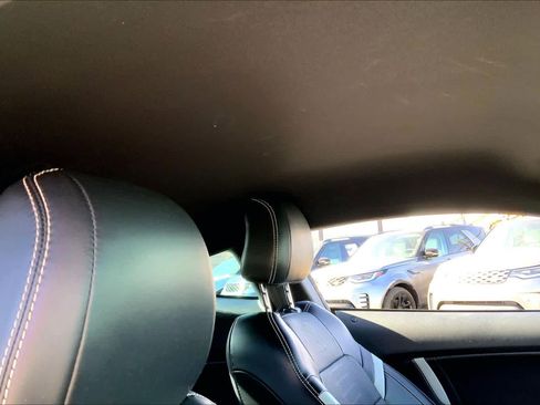 Used 2021 Ford Mustang Shelby GT500 w/ Technology Package image 12