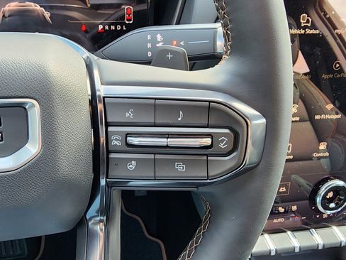 New 2026 GMC Terrain AT4 w/ Convenience Package III image 21