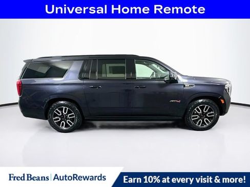 Used 2024 GMC Yukon XL AT4 w/ AT4 Premium Plus Package AWD/4WD image 10
