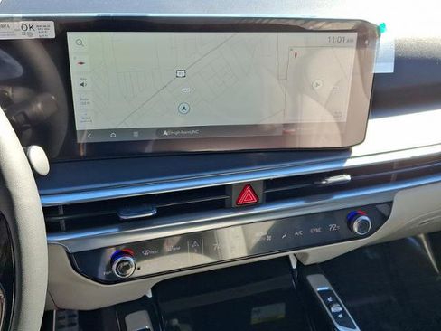 New 2026 Kia Sorento SX Prestige image 8