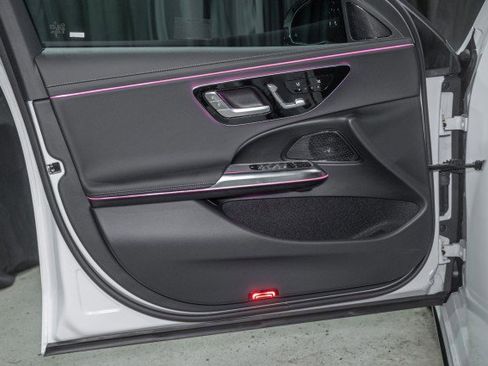 New 2026 Mercedes-Benz E 350 Sedan image 10