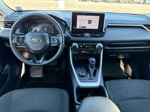 Used 2024 Toyota RAV4 XLE AWD/4WD image 13