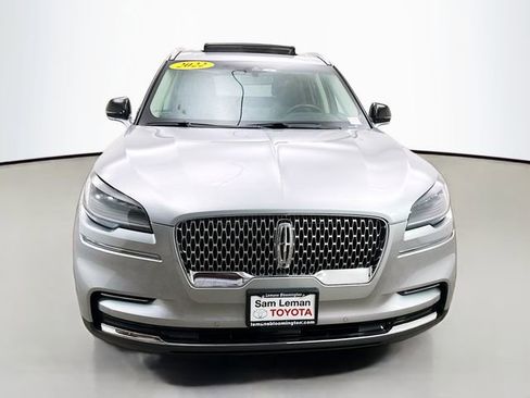 Used 2022 Lincoln Aviator Reserve w/ Elements Package Plus image 2