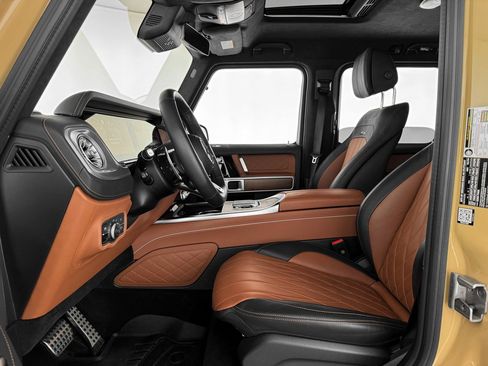 Used 2025 Mercedes-Benz G 63 AMG AMG G 63 image 14