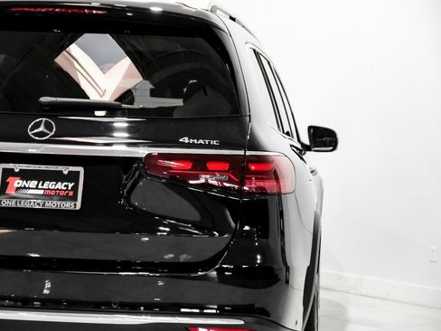 Used 2024 Mercedes-Benz GLS 450 4MATIC image 48