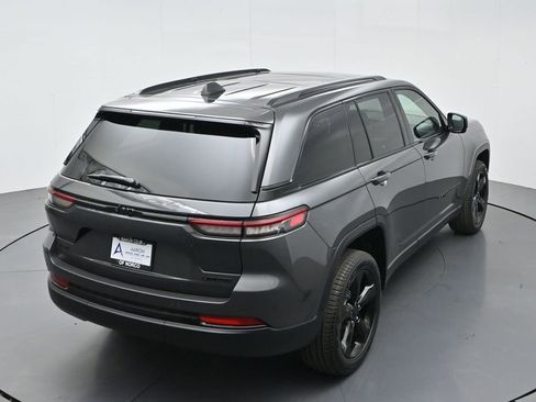New 2025 Jeep Grand Cherokee Limited image 56