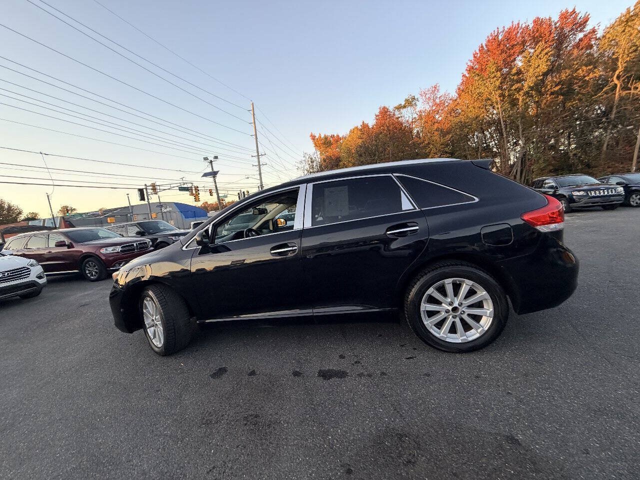 Used 2010 Toyota Venza AWD w/ Convenience Pkg image 24