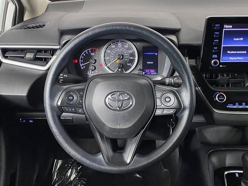 Certified 2022 Toyota Corolla LE image 18