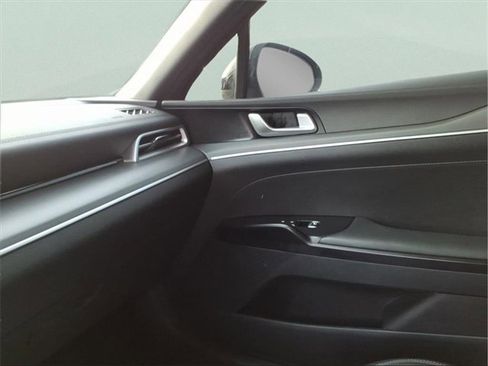 Used 2023 Kia K5 GT-Line w/ GT-Line Premium Package image 18