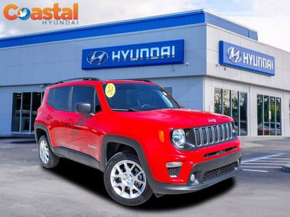 Used 2022 Jeep Renegade Latitude w/ Sun/Sound Group
