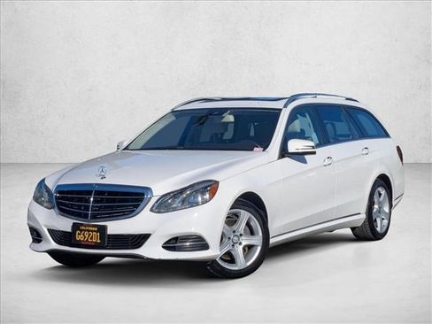 Used 2014 Mercedes-Benz E 350 4MATIC Wagon image 1