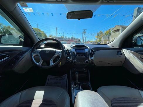 Used 2013 Hyundai Tucson GLS image 55