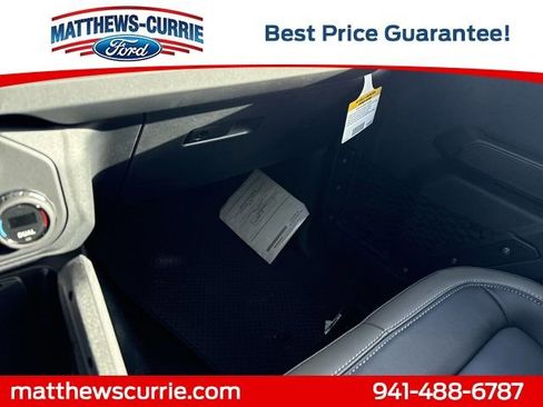New 2025 Ford Bronco Outer Banks w/ Sasquatch Package image 24