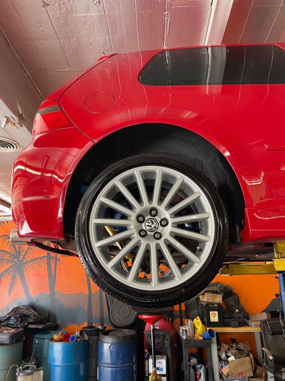 Used 2004 Volkswagen R32 AWD/4WD image 42