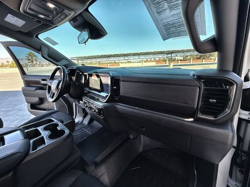 Used 2022 GMC Sierra 1500 Elevation w/ LPO, Elevation Black Package image 29