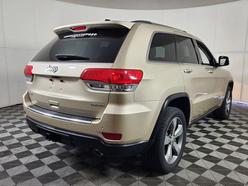 Used 2014 Jeep Grand Cherokee Limited w/ Trailer Tow Group IV AWD/4WD image 7