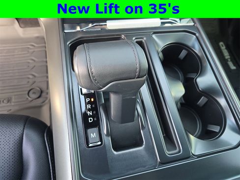 Used 2025 Ford F150 Lariat w/ Equipment Group 502A High image 21