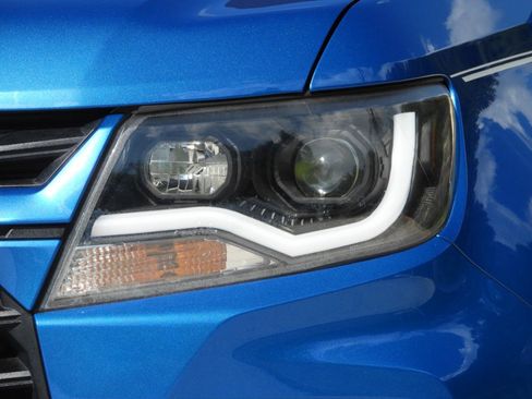 Used 2021 Chevrolet Colorado LT RWD image 4