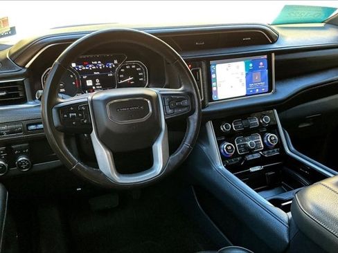 Used 2021 GMC Yukon XL Denali AWD/4WD image 17