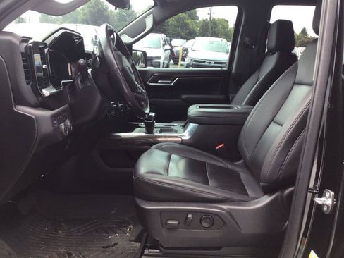 Used 2022 Chevrolet Silverado 1500 RST w/ RST All Star Premium Package AWD/4WD image 9